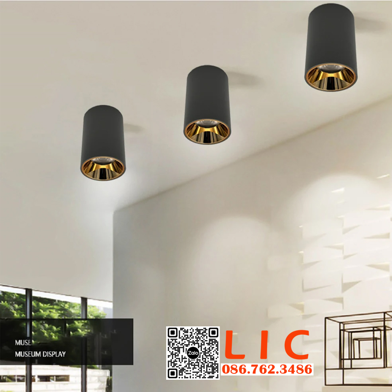 Lắp đặt bộ đèn chùm hiện đại cho nhà bác Mai 